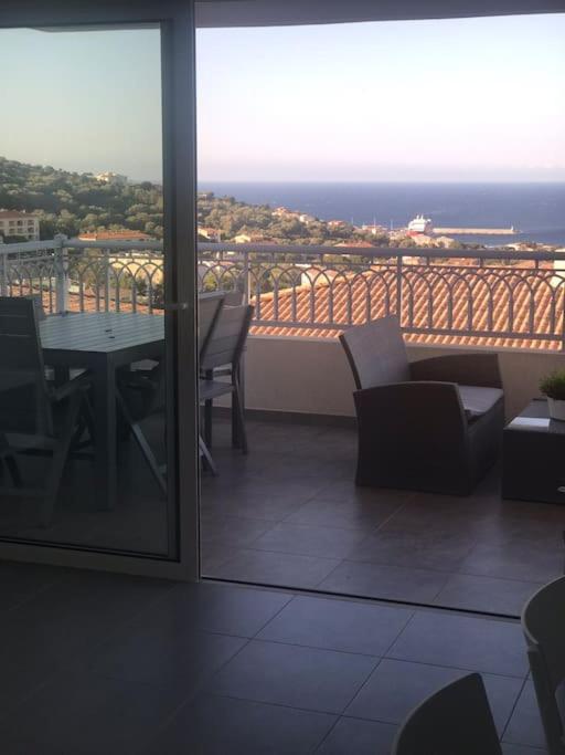 Appart Avec Terrasse Vue Sur Mer Exceptionnelle LʼÎle-Rousse Exteriér fotografie